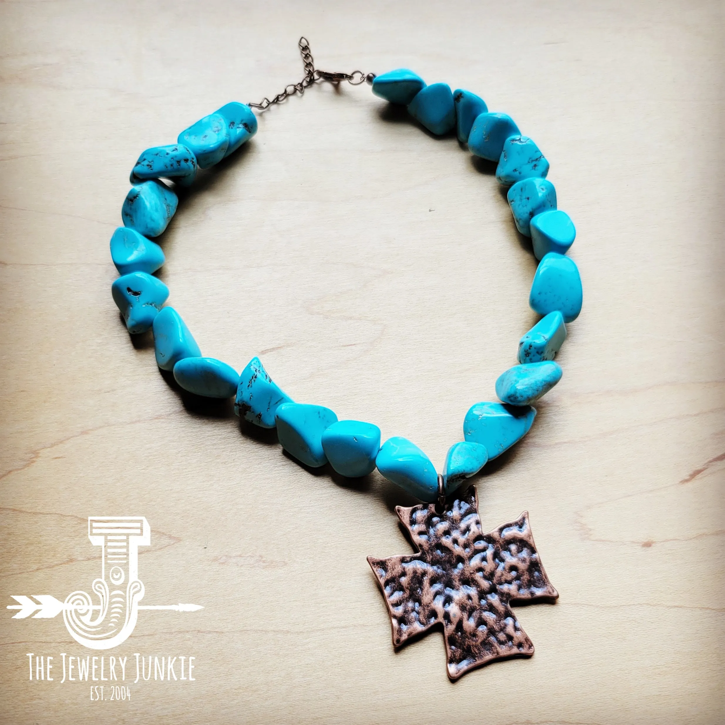 **Chunky Blue Turquoise Collar Necklace w/ Cross Pendant 258x