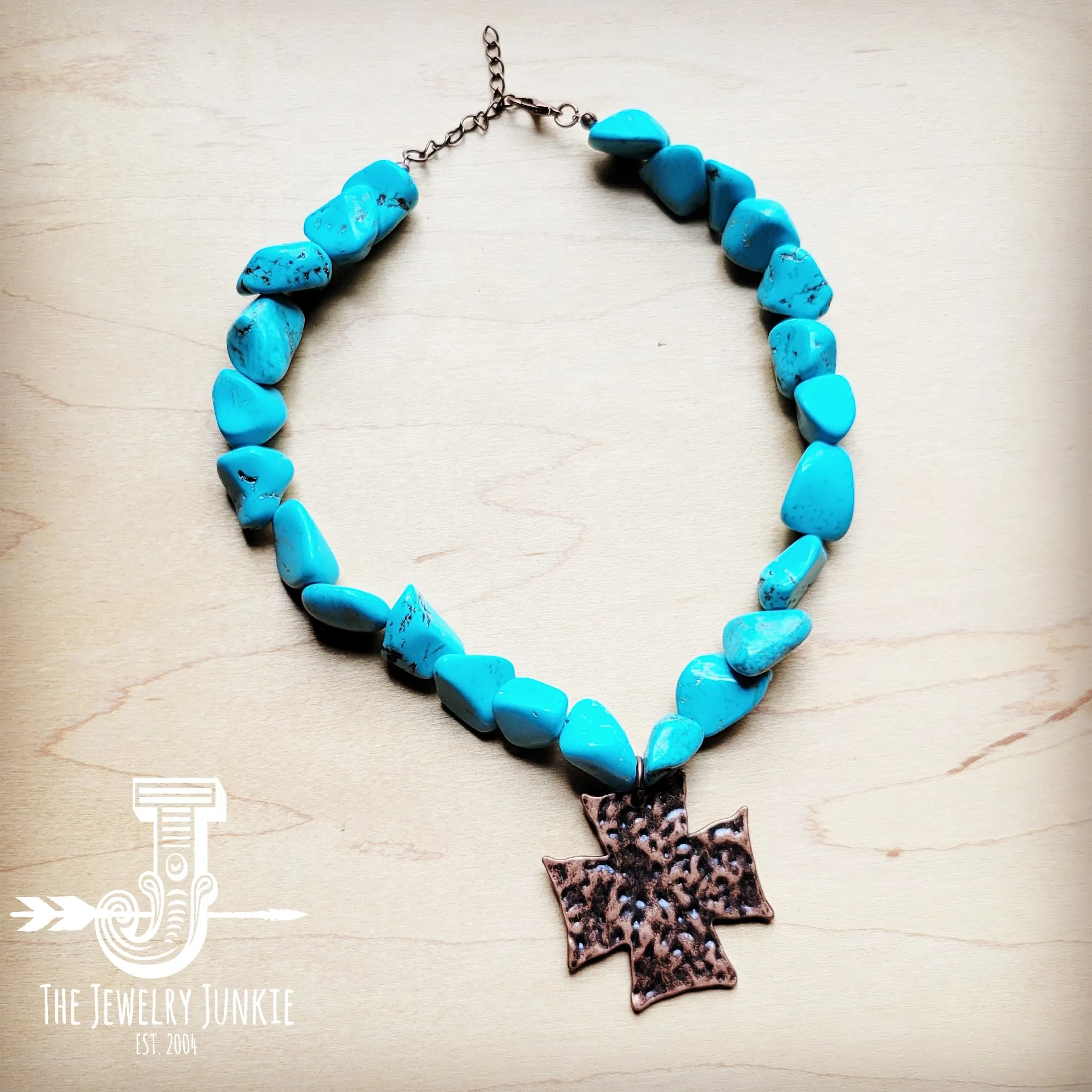 **Chunky Blue Turquoise Collar Necklace w/ Cross Pendant 258x