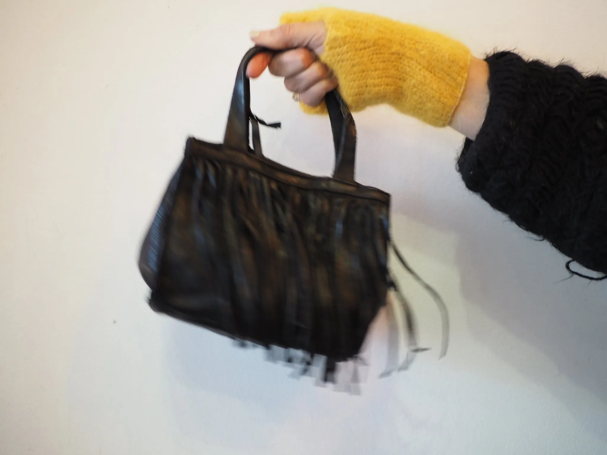 Crop luxe mittens ( suri alpaca)