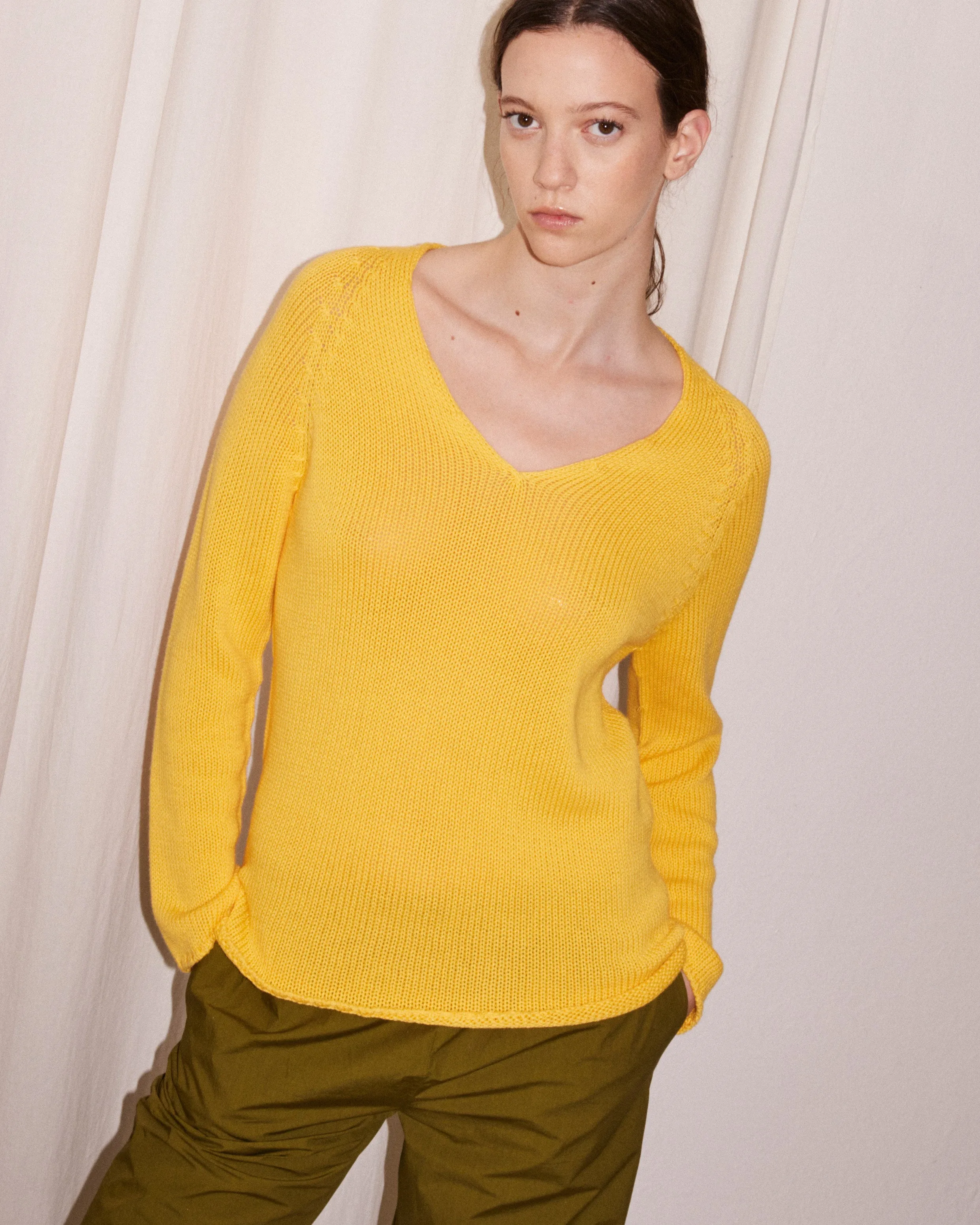 DIC075 V NECK RAGLAN SEAMLESS COTTON