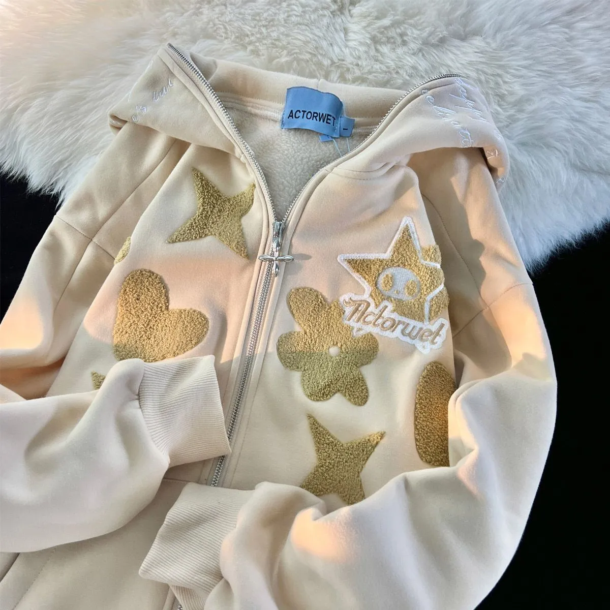 Gothic Chic Redefined: Kawaii Harajuku Cartoon Zipper Sweatshirt - Where Fantasy Meets Fashion! 🖤✨