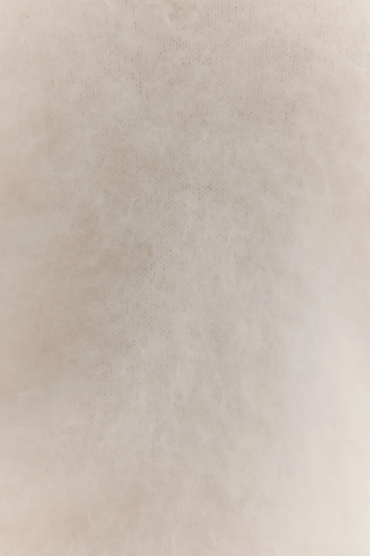 Isabella V Neck - Snow